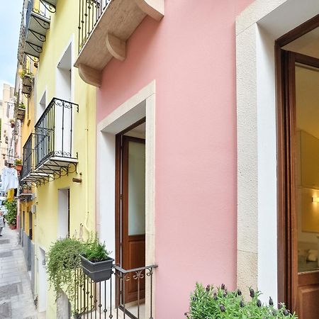 Oidu - Cagliari Suites Exteriör bild