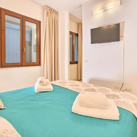 Oidu - Cagliari Suites Exteriör bild