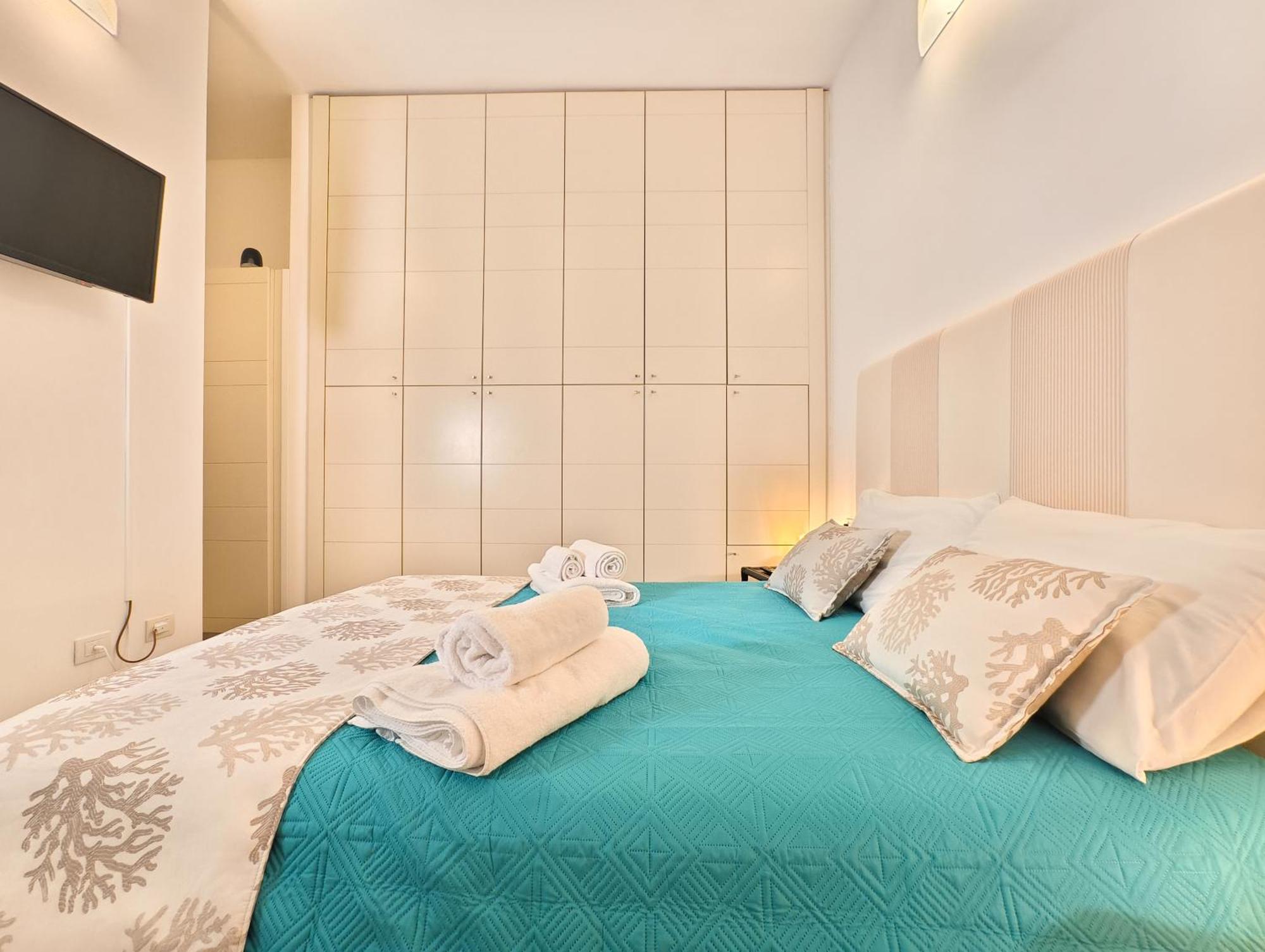 Oidu - Cagliari Suites Exteriör bild